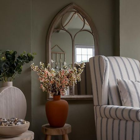 Broadway Scandi Chic Authentic Cottage Экстерьер фото